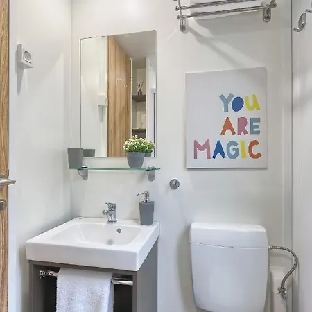 Total Escape Mobile Mocca Camp Porton Biondi Rovinj