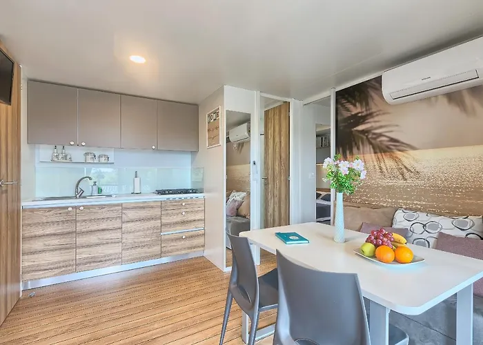 Total Escape Mobile Mocca Camp Porton Biondi Σπίτι διακοπών Ρόβινι