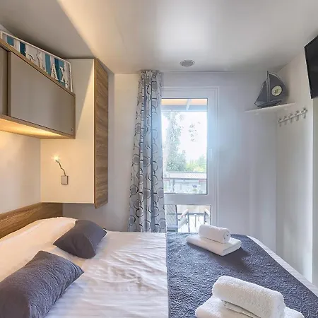 Total Escape Mobile Mocca Camp Porton Biondi